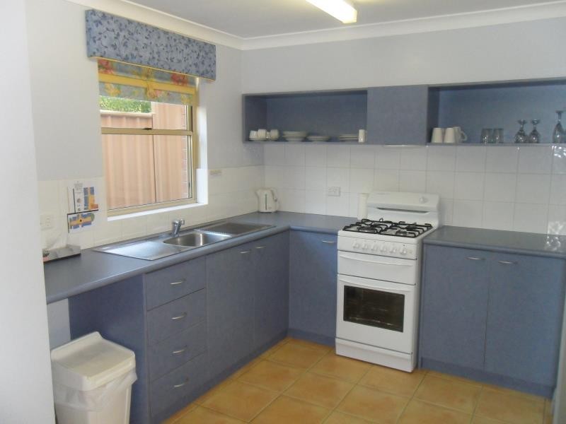 2/20 Adelaide Crescent, Middleton Beach WA 6330