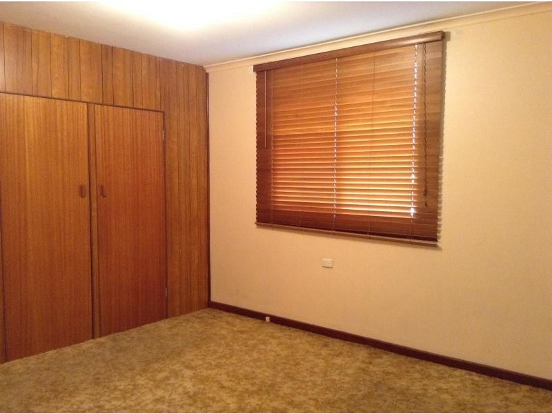 27 Beaufort Road, Yakamia WA 6330