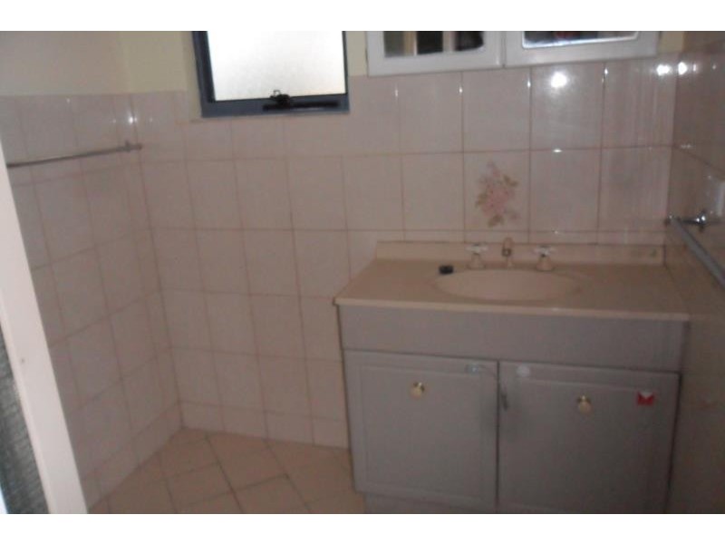 59B Mckail Street, Orana WA 6330