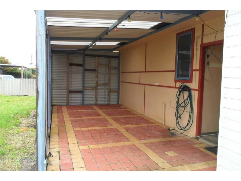 59B Mckail Street, Orana WA 6330