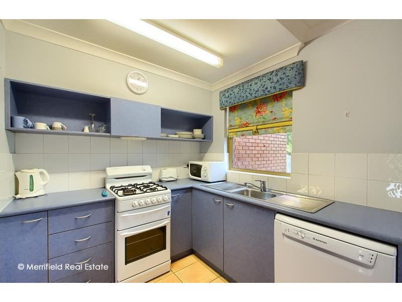 9/20 Adelaide Crescent, Middleton Beach WA 6330