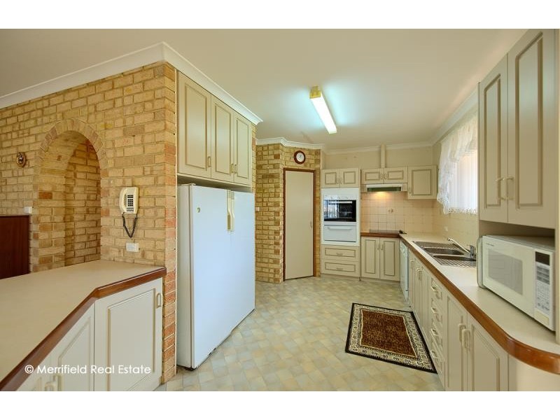 2/11 Norman Place, Spencer Park WA 6330