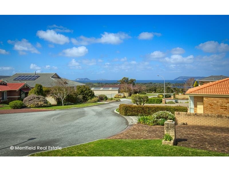 2/11 Norman Place, Spencer Park WA 6330