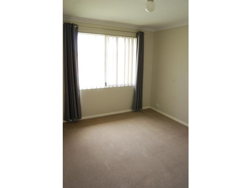 8 Satellite Close, Mckail WA 6330