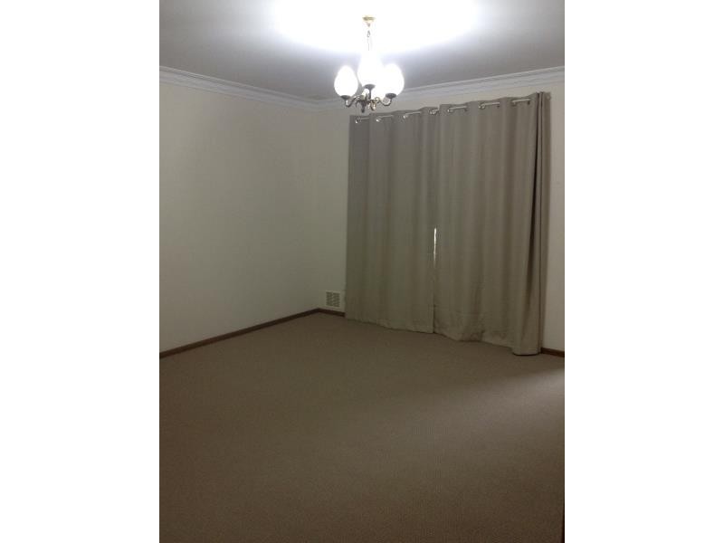 2/11 Wollaston Road, Middleton Beach WA 6330