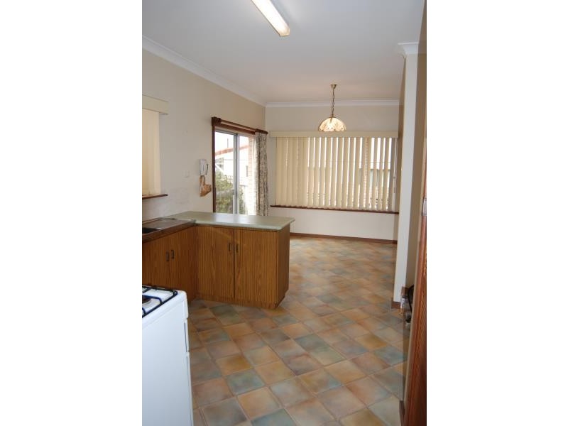 6 Warden Avenue, Spencer Park WA 6330