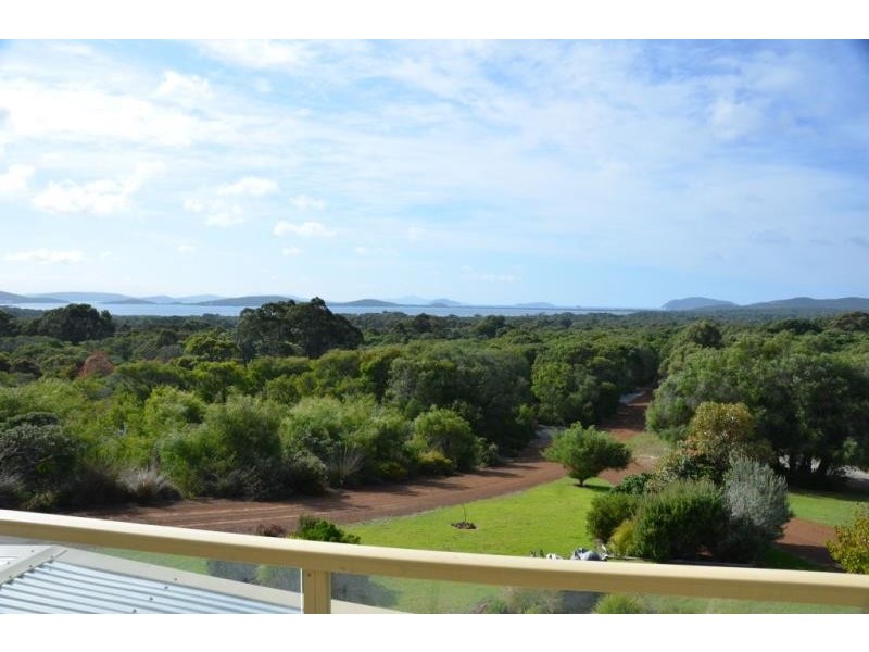 6 Rainbows End, Big Grove WA 6330