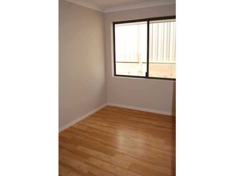 17 Comet Corner, Mckail WA 6330