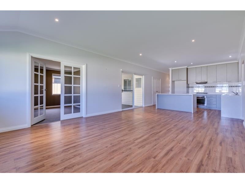 3 Orion Avenue, Mckail WA 6330