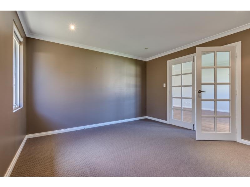 3 Orion Avenue, Mckail WA 6330