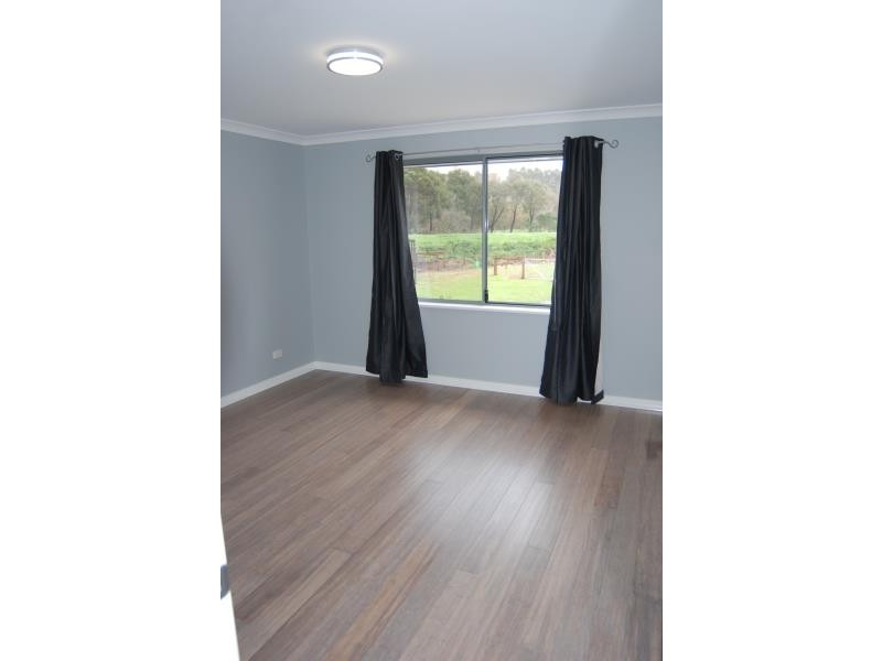 7 Woolstores Place, Albany WA 6330