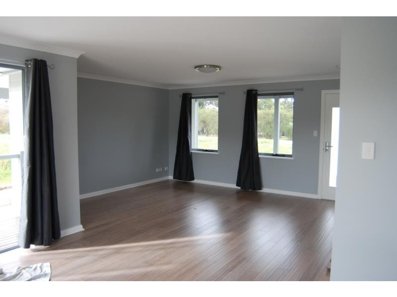 7 Woolstores Place, Albany WA 6330