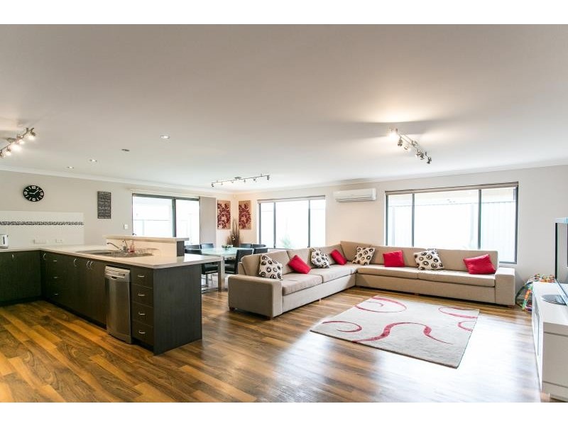 12 Lamont Grange, Bayonet Head WA 6330