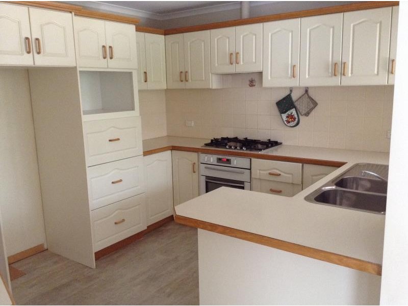 25 Beaufort Street, Yakamia WA 6330