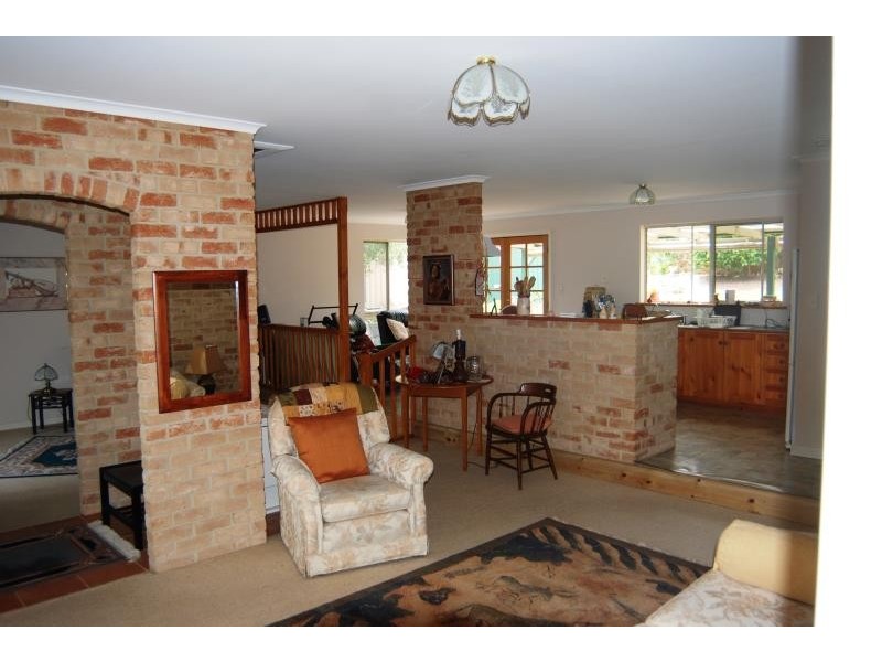 16 Boronia Avenue, Collingwood Heights WA 6330