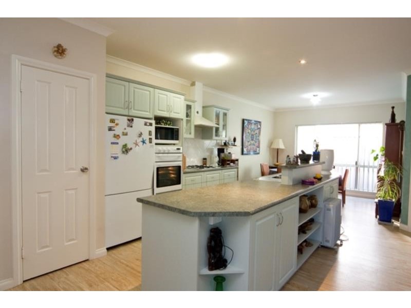 8b Maevida Court, Collingwood Heights WA 6330