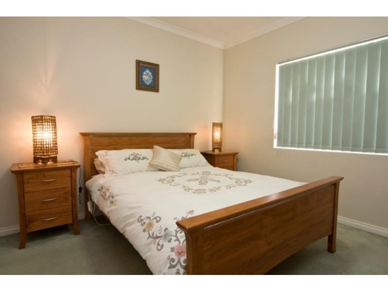 8b Maevida Court, Collingwood Heights WA 6330