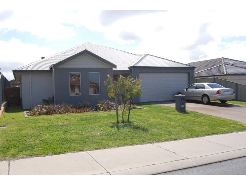 32 Waters Road, Albany WA 6330