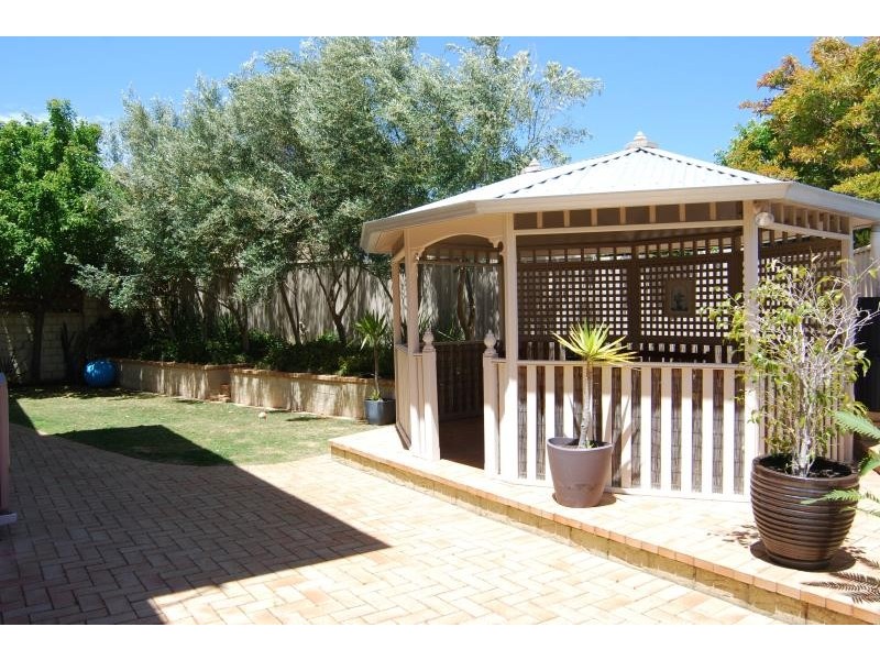 15 Mira Mar Road, Albany WA 6330