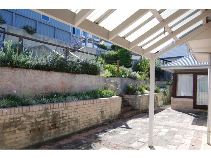 11 Earl Street, Albany WA 6330