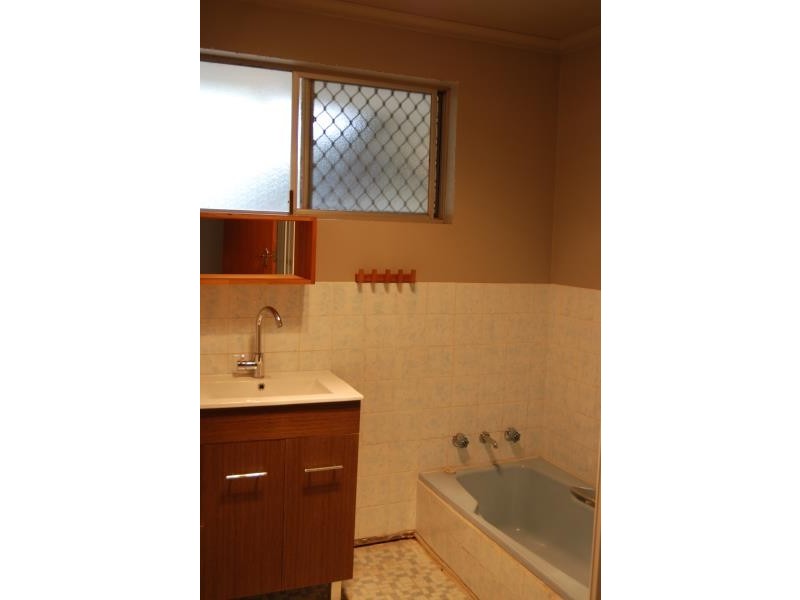 76 Seymour Street, Mira Mar WA 6330