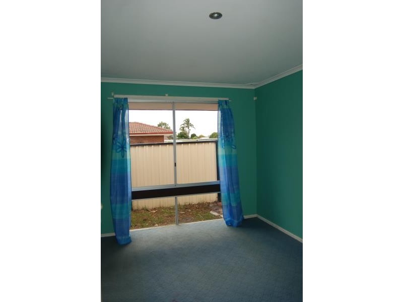 8 Bellingham Street, Spencer Park WA 6330