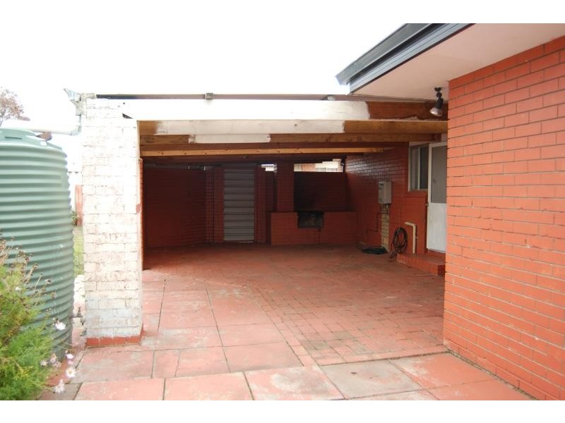 8 Bellingham Street, Spencer Park WA 6330