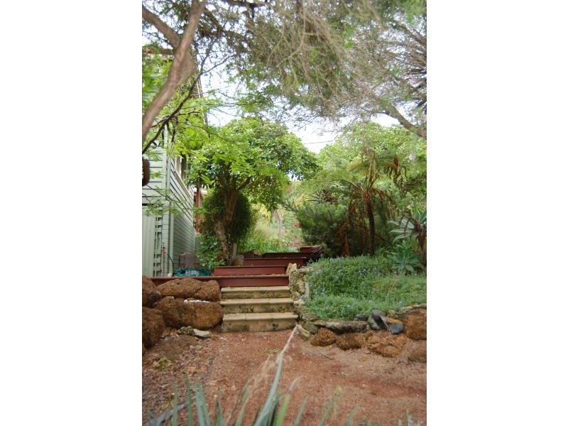 16 Johnston Street, Albany WA 6330