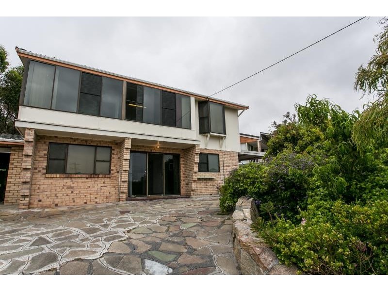 1 Runneymede Street, Goode Beach WA 6330