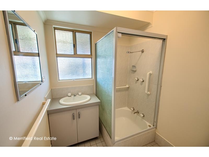 1/296 Albany Highway, Centennial Park WA 6330