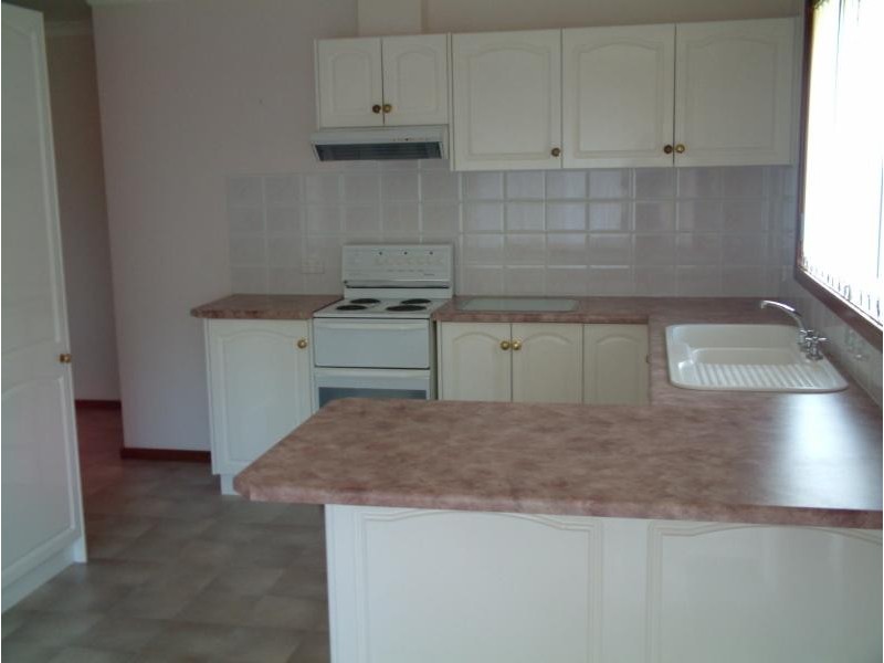 1/38 Erindale Court, Yakamia WA 6330