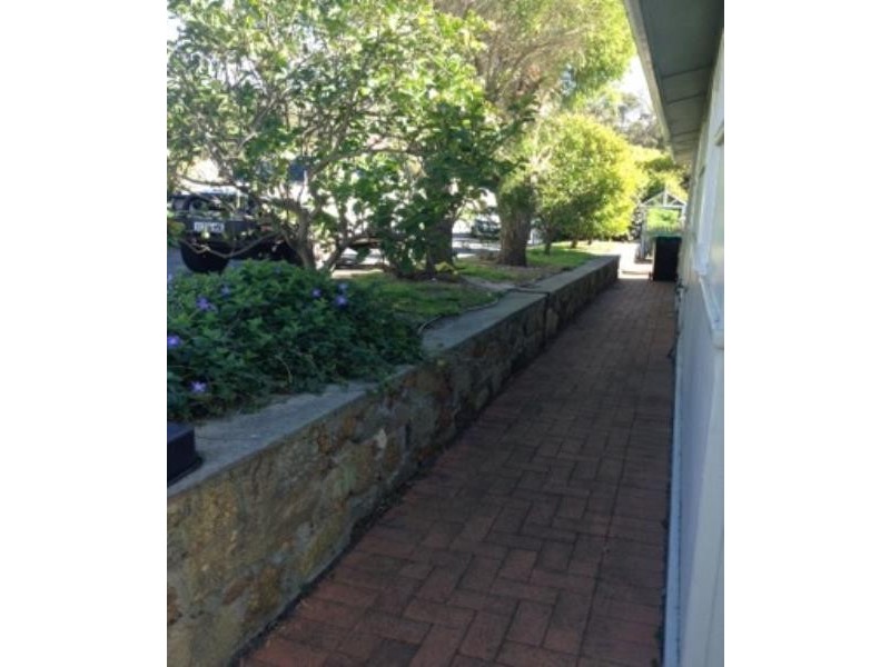 10 Ashwell Street, Mount Melville WA 6330