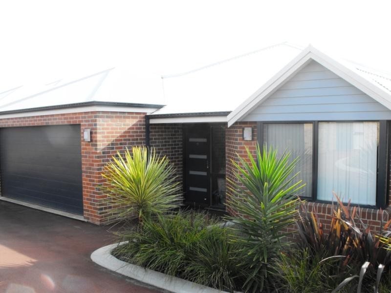 11/266 Middleton Road, Middleton Beach WA 6330