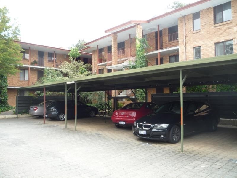 18, 50 Moondine Drive, Wembley WA 6014
