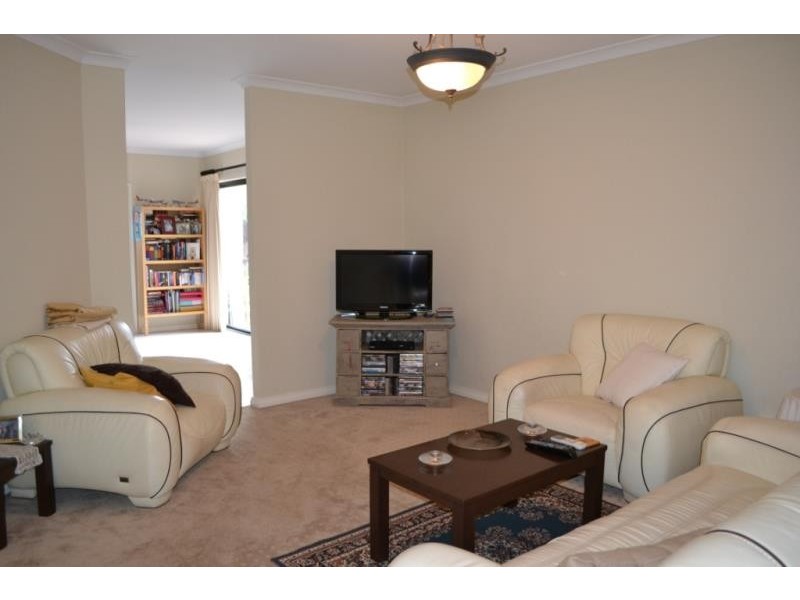 10C Kinsella Street, Joondanna WA 6060