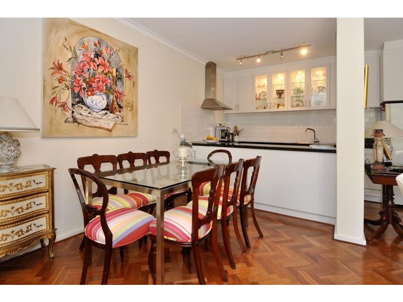 2/443 Rokeby Road, Shenton Park WA 6008