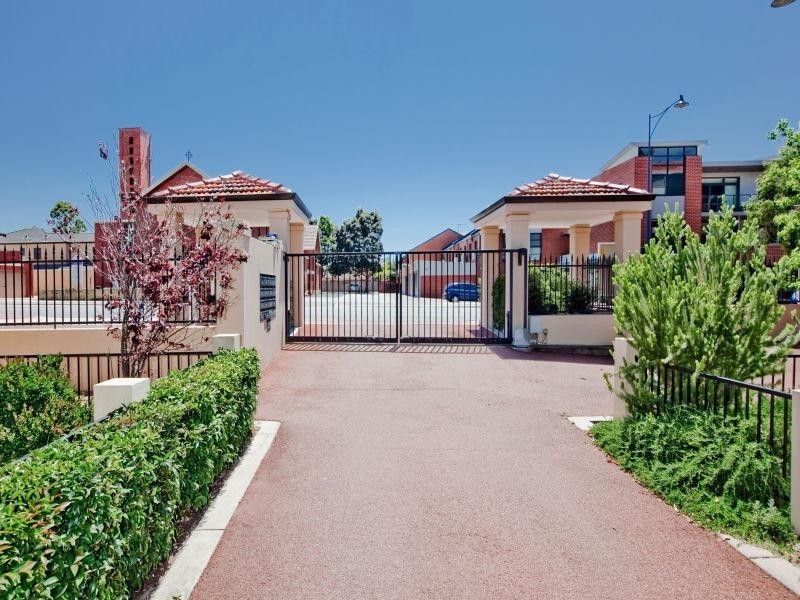 1, 373 Cambridge Street Wembley, Wembley WA 6014