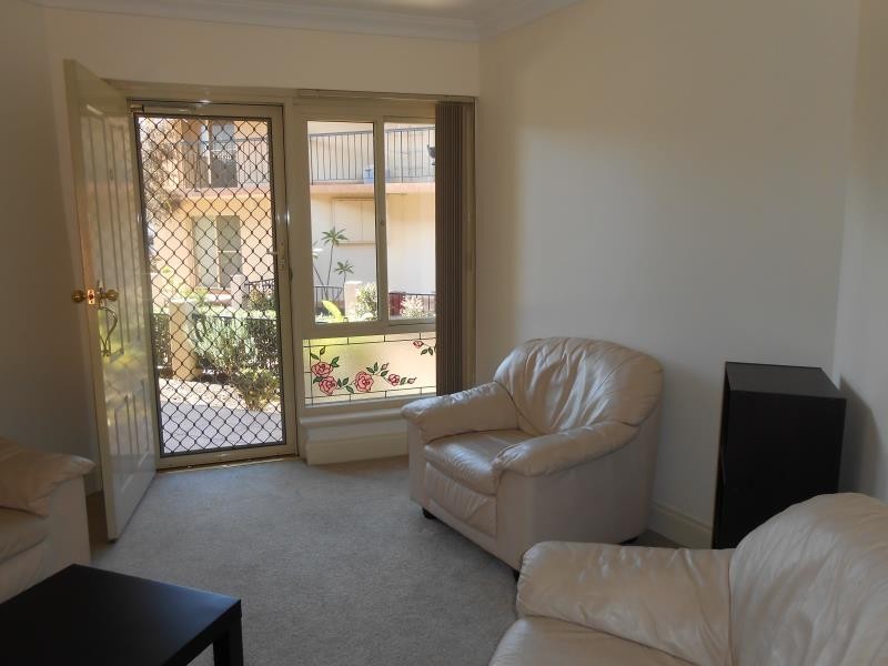 6, 373 Cambridge Street, Wembley WA 6014