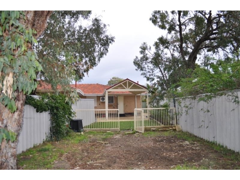1 Kyarra Place, Innaloo WA 6018
