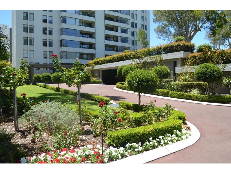 GC/16 Kings Park Avenue, Crawley WA 6009