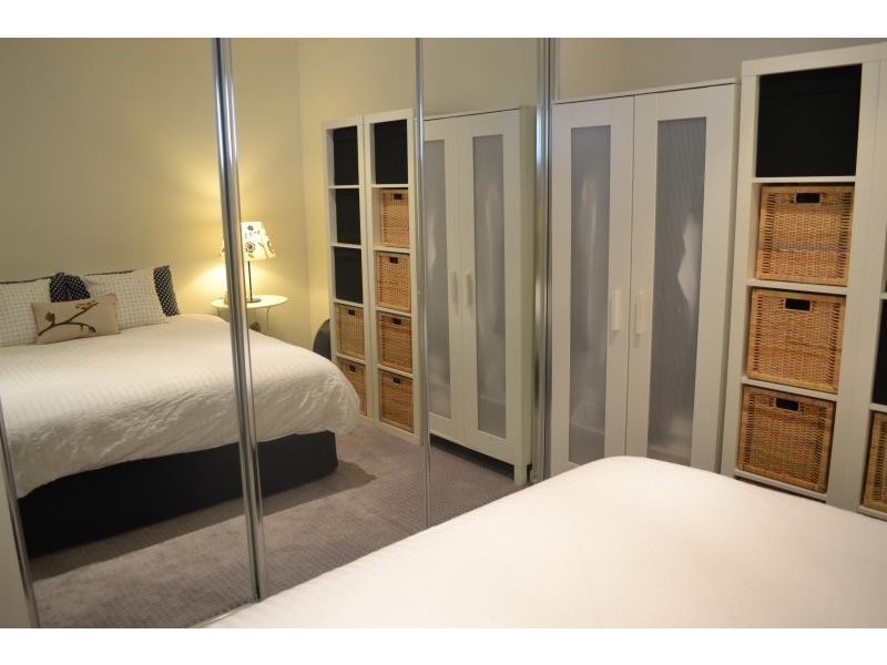 2/15 Waterloo Street, Joondanna WA 6060