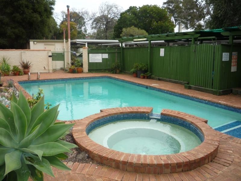 25/12 Onslow Road, Shenton Park WA 6008