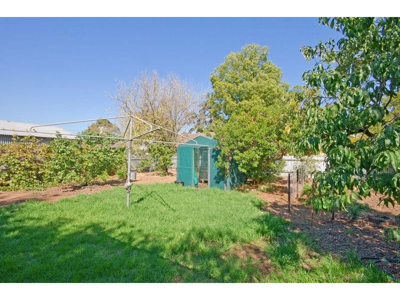 8 Gosfield Crescent, Hampstead Gardens SA 5086