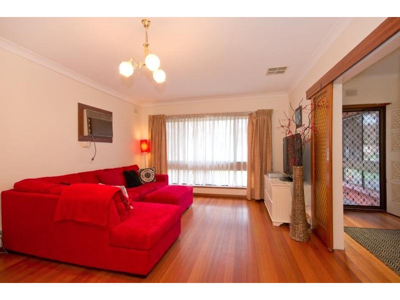 98 Winchester st, Salisbury East SA 5109