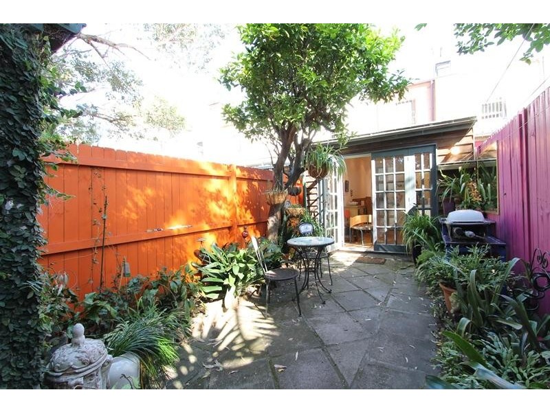 10 Calder Road, Darlington NSW 2008