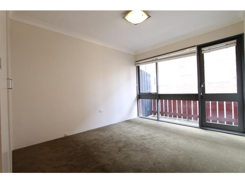 4/6 Pearson Street, Gladesville NSW 2111