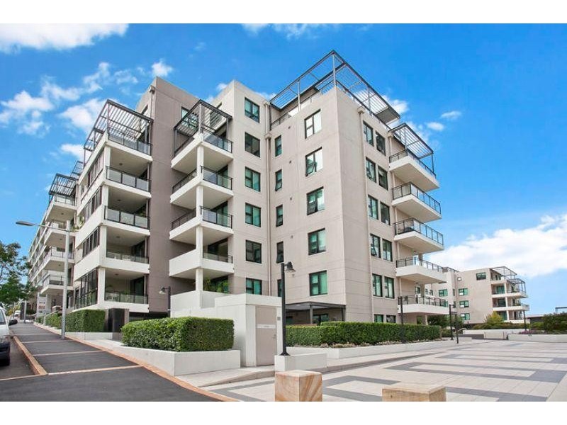 8/9 Bay Drive, Meadowbank NSW 2114