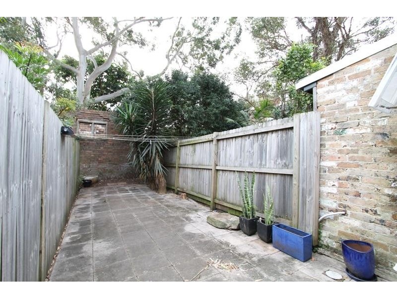 12 Calder Road, Darlington NSW 2008