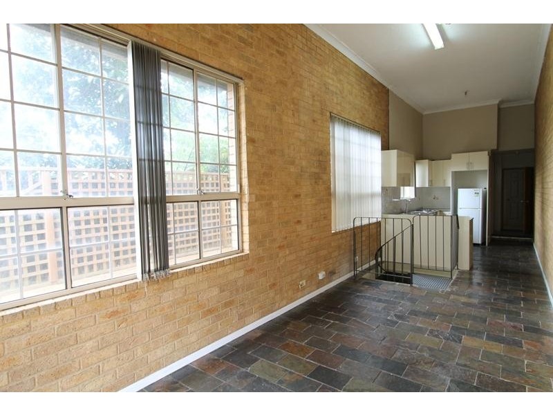 Rear 1/184 Lilyfield Rd (enter via rear), Leichhardt NSW 2040