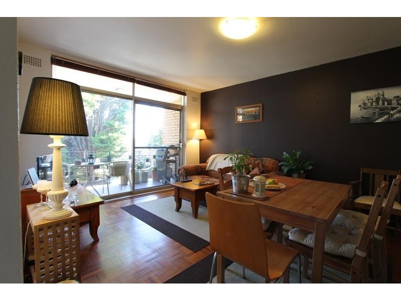 2/12 Meriton Street, Gladesville NSW 2111